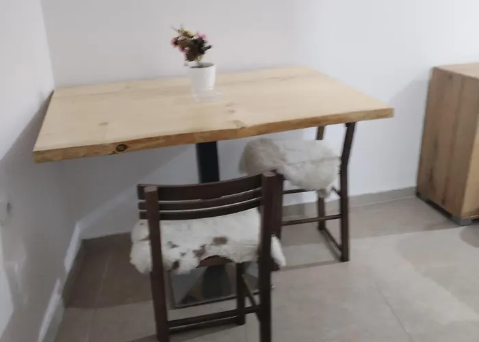 Nocleg ze śniadaniem Etno Kuca Brzeće